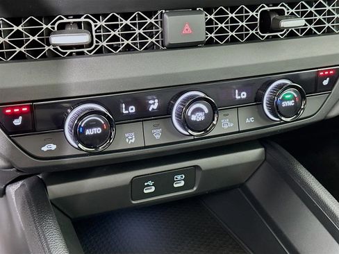 Used 2025 Honda Accord SE image 18