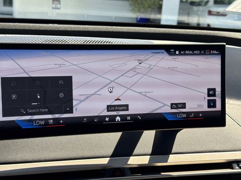 Used 2025 BMW iX xDrive50 w/ Premium Package image 20