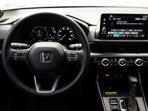 Used 2025 Honda CR-V Sport-L image 19