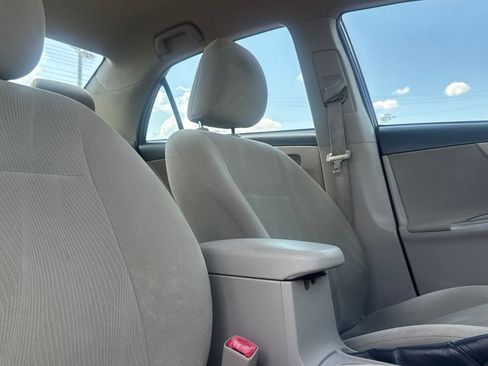 Used 2011 Toyota Corolla S FWD image 30