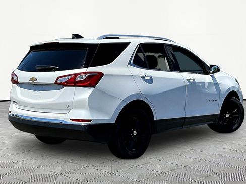 Used 2019 Chevrolet Equinox LT w/ Sun & Navigation Package FWD image 6