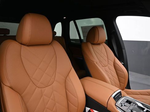 New 2026 BMW X5 xDrive50e AWD/4WD image 22