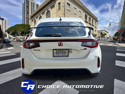 Used 2023 Honda Civic Type R image 6