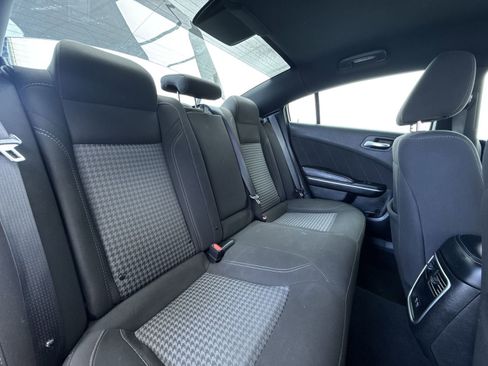 Used 2023 Dodge Charger SXT image 31
