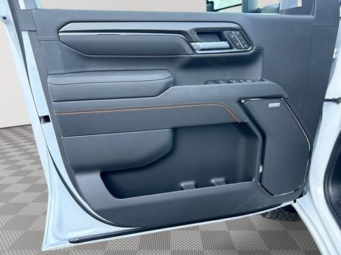 New 2026 GMC Sierra 2500 AT4 w/ AT4 Premium Plus Package AWD/4WD image 23