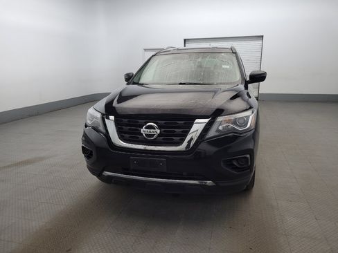 Used 2018 Nissan Pathfinder S AWD/4WD image 15