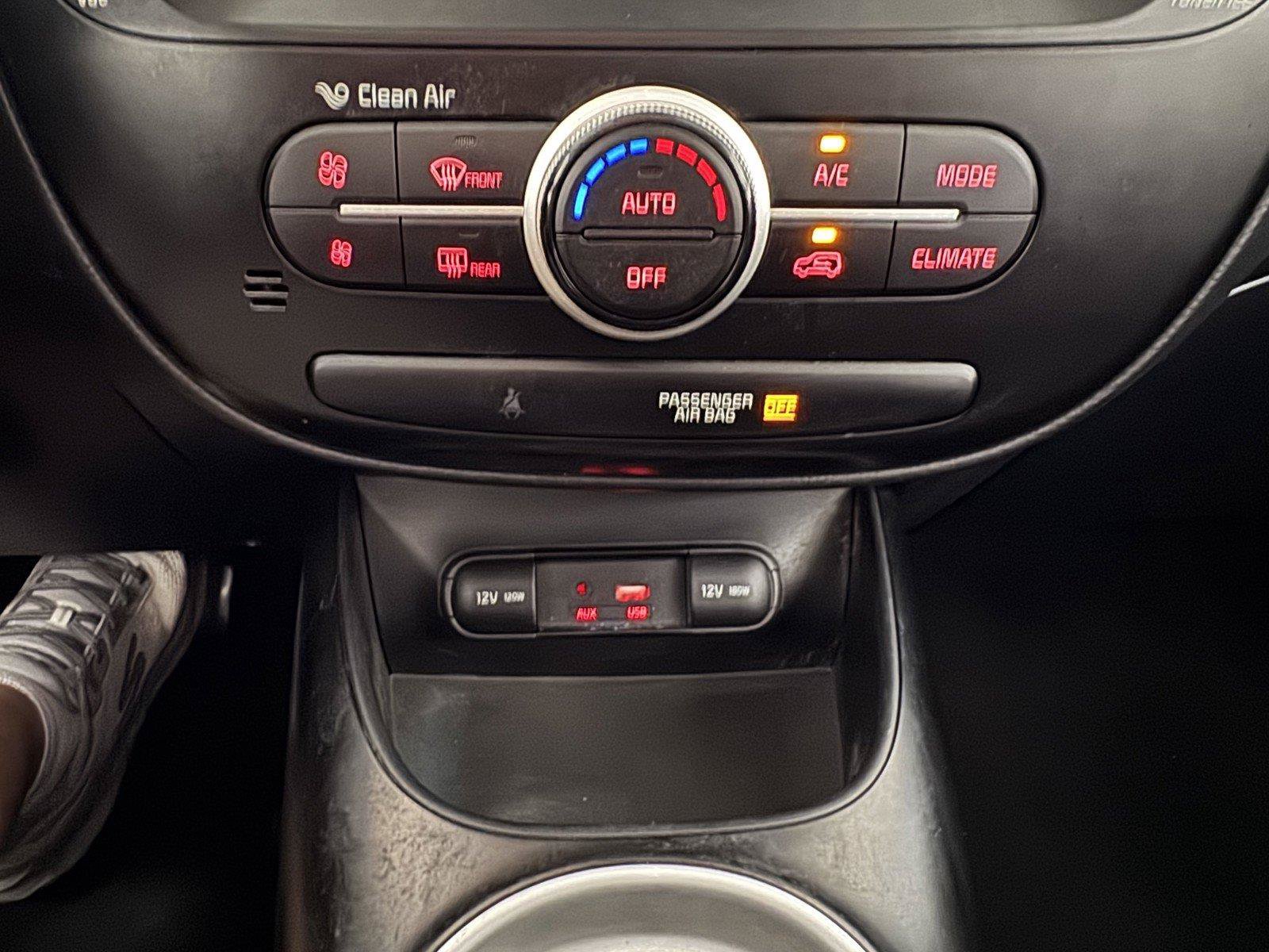 Used 2019 Kia Soul + FWD image 18