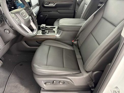 New 2026 GMC Sierra 1500 SLT w/ SLT Premium Plus Package image 7