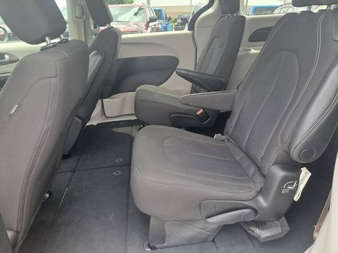 Certified 2023 Chrysler Voyager LX FWD image 26