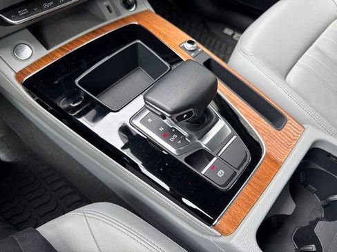 Certified 2022 Audi Q5 2.0T Premium Plus AWD/4WD image 17