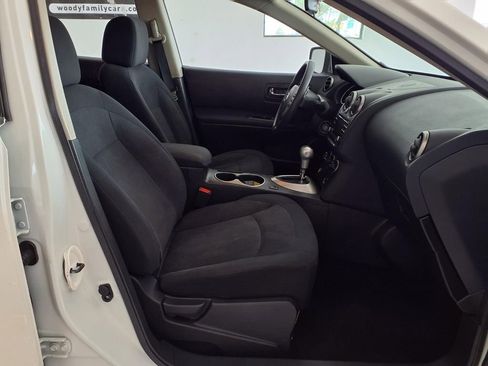 Used 2014 Nissan Rogue S w/ Convenience Package FWD image 13