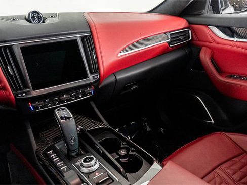 Used 2022 Maserati Levante Modena image 51
