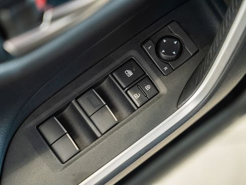 Used 2019 Toyota RAV4 XSE w/ Carpet Mat Package AWD/4WD image 43