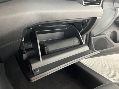 Used 2024 Nissan Altima 2.5 SV FWD image 38