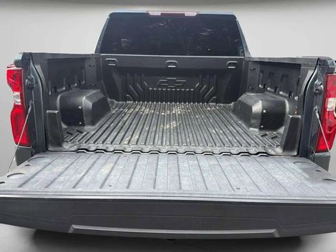 Used 2019 Chevrolet Silverado 1500 Custom w/ Custom Convenience Package image 34