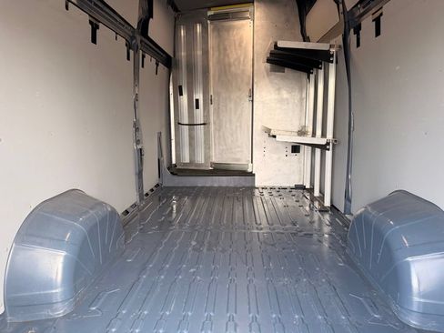 Used 2024 RAM ProMaster 3500 FWD image 7