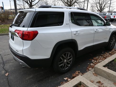 Used 2019 GMC Acadia SLT image 5