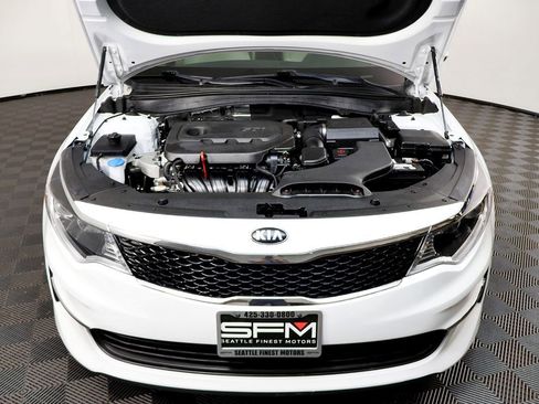 Used 2017 Kia Optima LX image 20