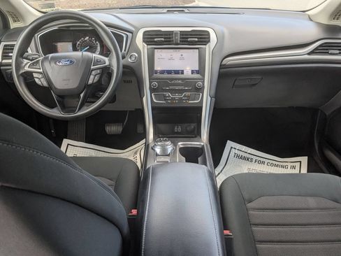 Used 2020 Ford Fusion SE FWD image 31