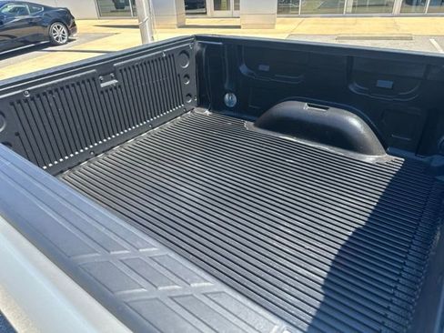 Used 2010 Chevrolet Silverado 1500 LT w/ Power Pack Plus RWD image 11