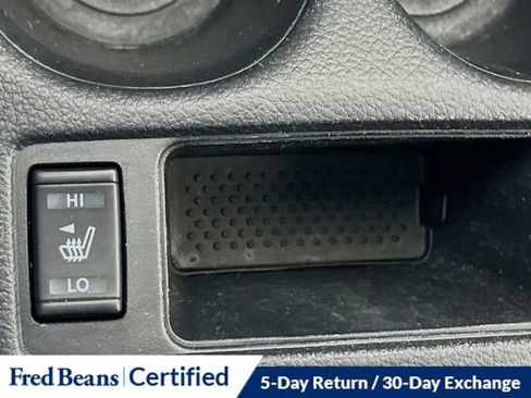 Used 2018 Nissan Rogue SV w/ Premium Package image 22