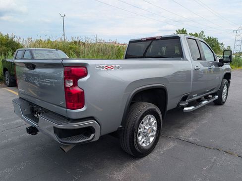 Used 2024 Chevrolet Silverado 2500 LT w/ Convenience Package AWD/4WD image 7