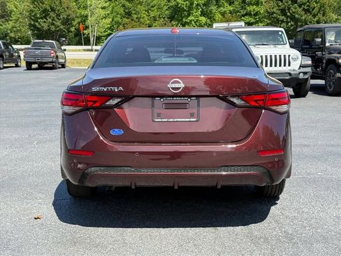 Used 2025 Nissan Sentra SV FWD image 4