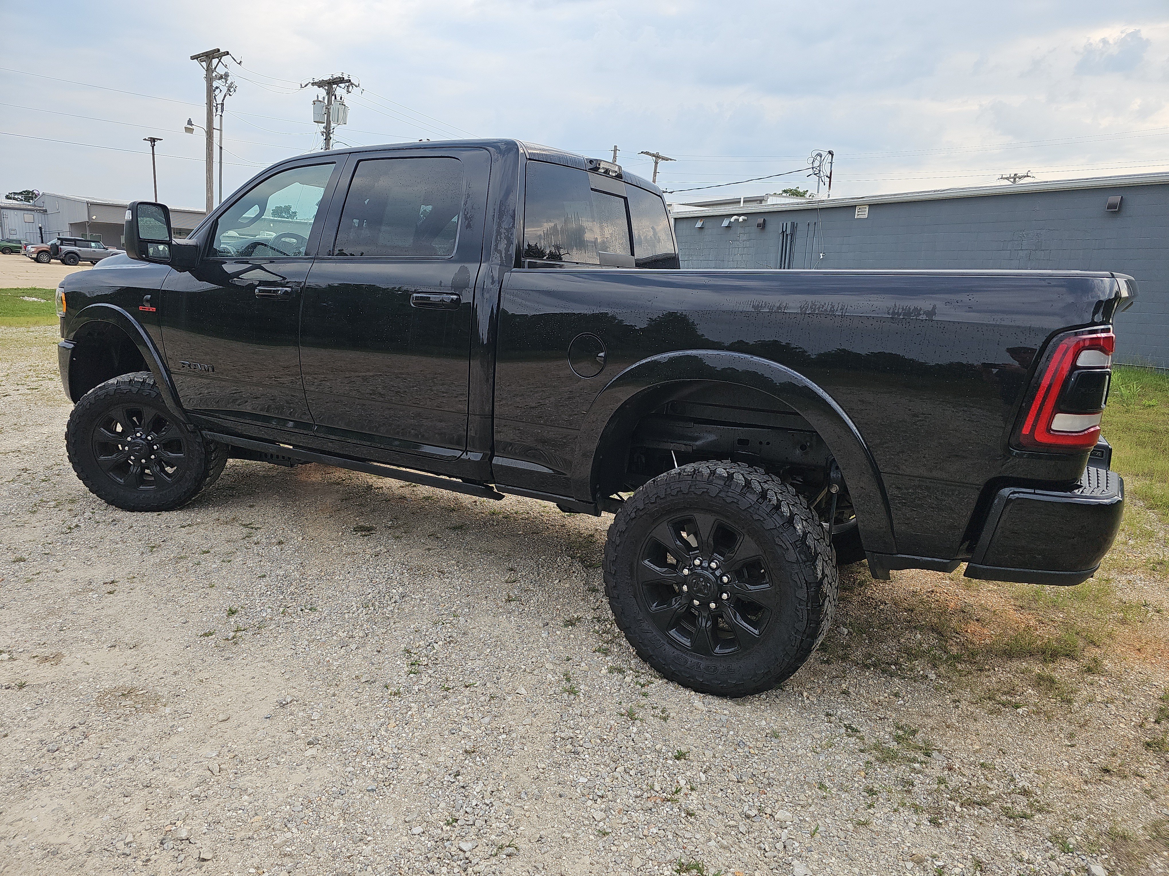 Used 2024 RAM 2500 Limited AWD/4WD image 7