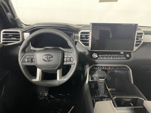 New 2026 Toyota Tundra Limited AWD/4WD image 12