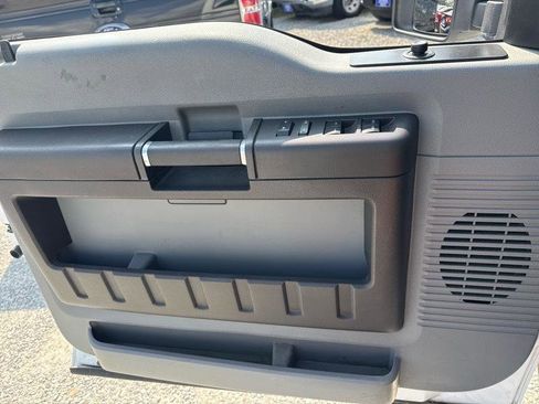 Used 2013 Ford F250 XL w/ PWR Equipment Group image 13