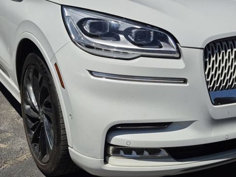 Used 2021 Lincoln Aviator Reserve w/ Equipment Group 210A AWD/4WD image 4