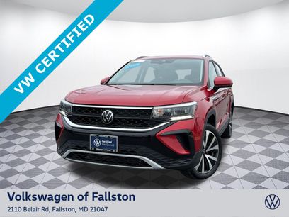 Certified 2023 Volkswagen Taos SE w/ Panoramic Sunroof Package