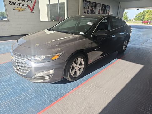 Used 2023 Chevrolet Malibu LT w/ Driver Confidence Package FWD image 1