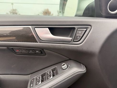 Used 2015 Audi SQ5 Premium Plus image 12