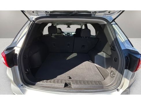 Used 2021 Chevrolet Equinox LS w/ LS Convenience Package FWD image 32
