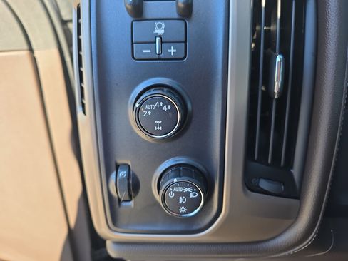 Used 2017 GMC Sierra 1500 Denali w/ Denali Ultimate Package image 26