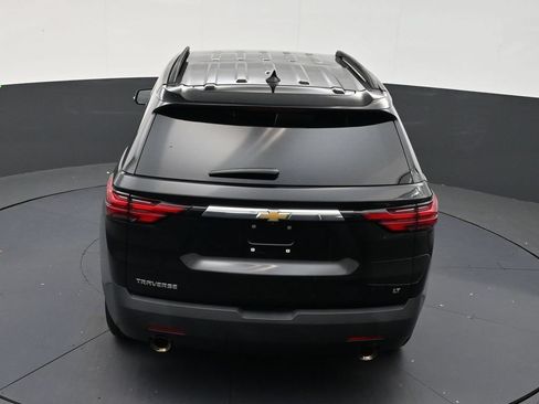 Used 2023 Chevrolet Traverse LT FWD image 16