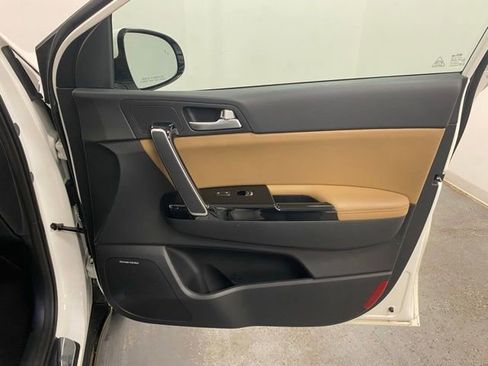 Used 2022 Kia Sportage SX image 27