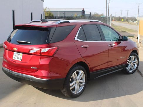 Used 2018 Chevrolet Equinox Premier image 4