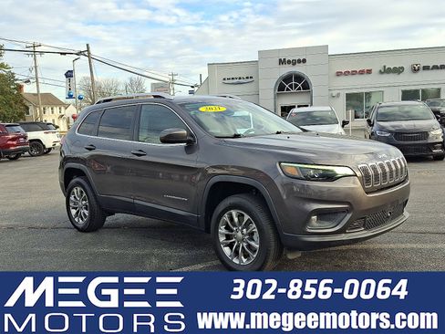 Used 2021 Jeep Cherokee Latitude Lux w/ Comfort/Convenience Group image 1