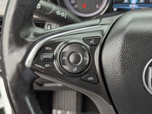 Used 2019 Buick Envision Essence image 32