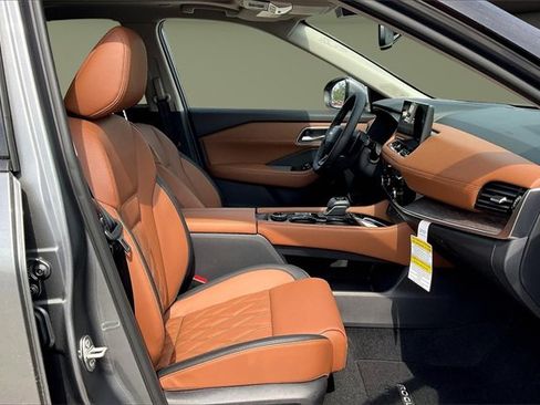 New 2026 Nissan Rogue Platinum w/ Platinum Premium Package image 11