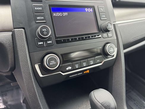Used 2019 Honda Civic LX image 24