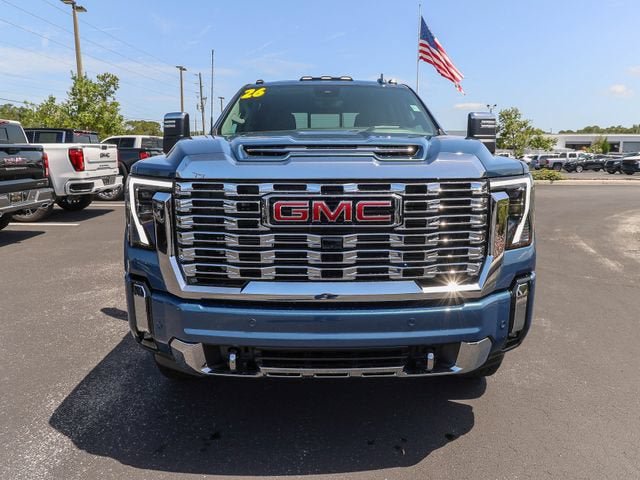 New 2026 GMC Sierra 2500 Denali w/ Denali Reserve Package AWD/4WD image 2