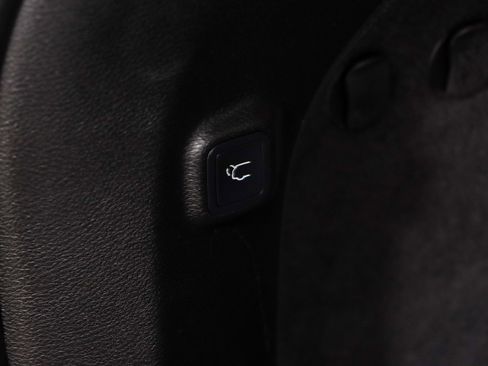 Used 2022 Jeep Cherokee Limited w/ Sun & Sound Group image 31