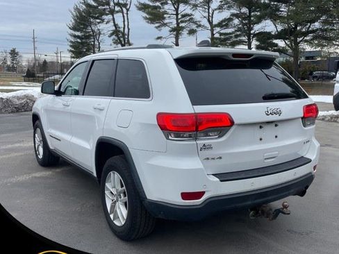 Used 2018 Jeep Grand Cherokee Laredo image 8