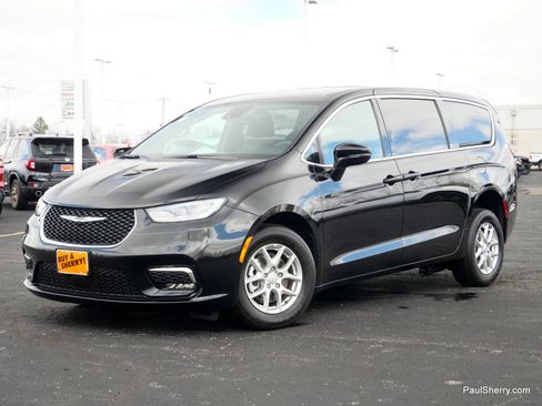 Used 2025 Chrysler Pacifica Select FWD image 22