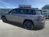 Used 2023 Jeep Grand Cherokee L Laredo image 5