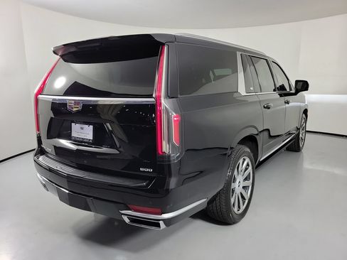 Used 2023 Cadillac Escalade ESV Premium Luxury Platinum AWD/4WD image 4