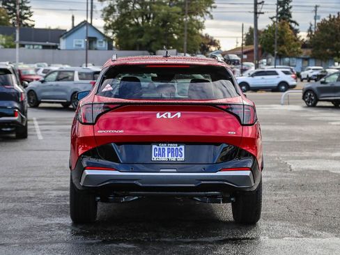 Certified 2026 Kia Sportage SX AWD/4WD image 8